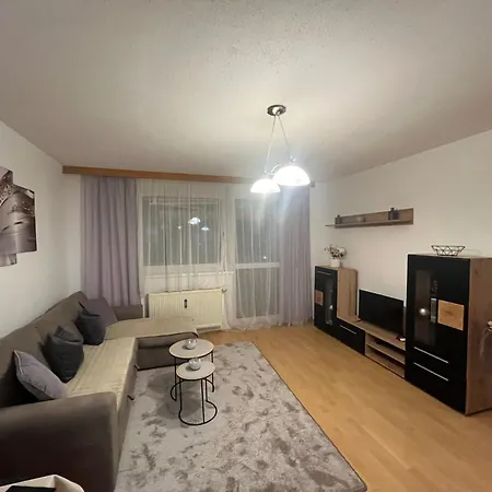 In Einer Ruhigen Umgebung In Apartament *