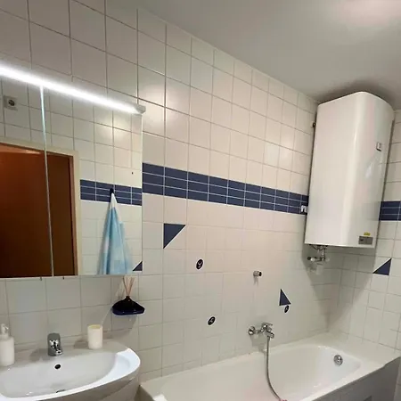 In Einer Ruhigen Umgebung In * Грац