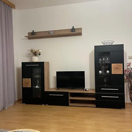 Апартаменти In Einer Ruhigen Umgebung In